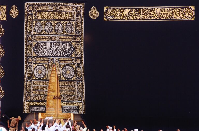 kaaba-g2edbe2351_1920-min